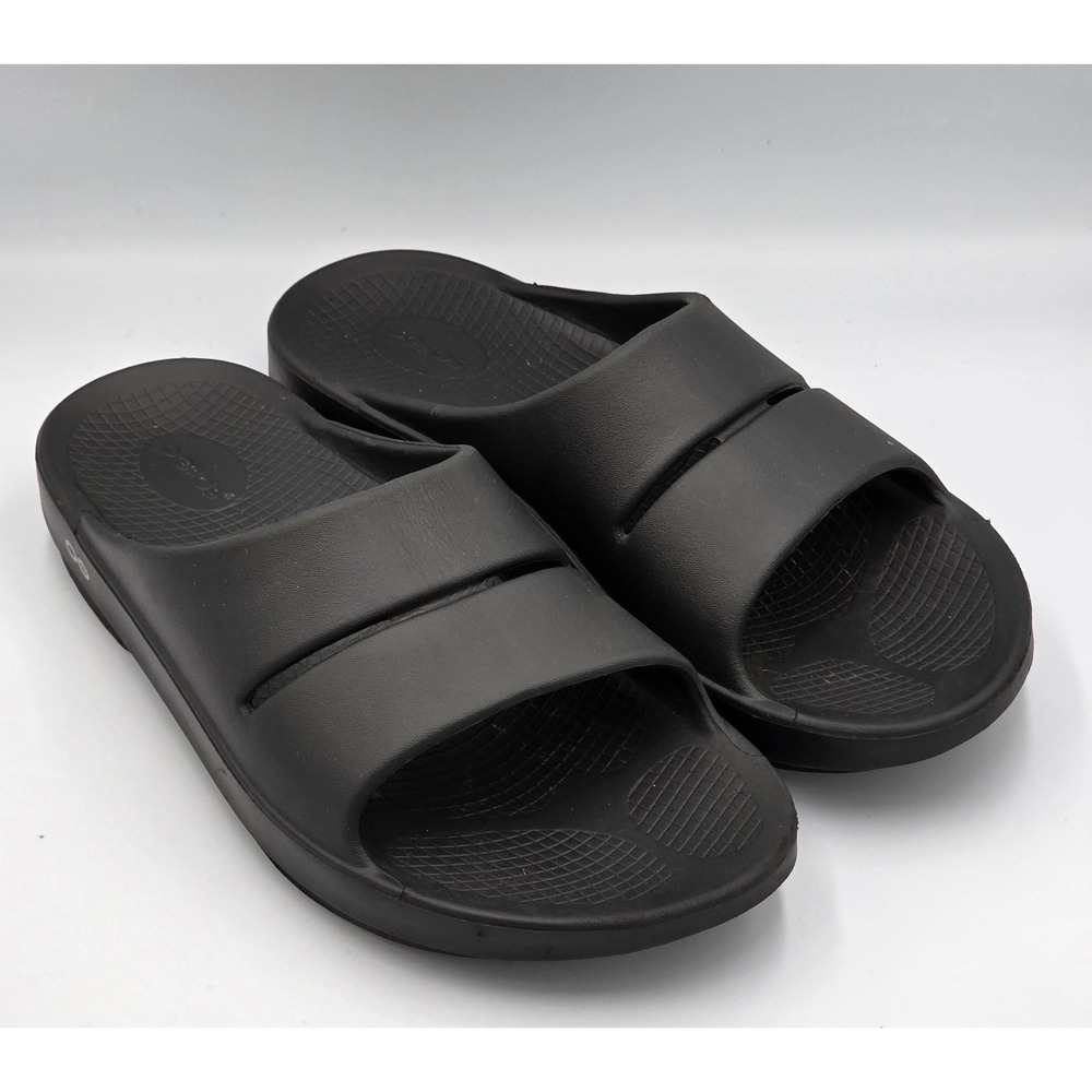 OOFOS Black Men's Sandals